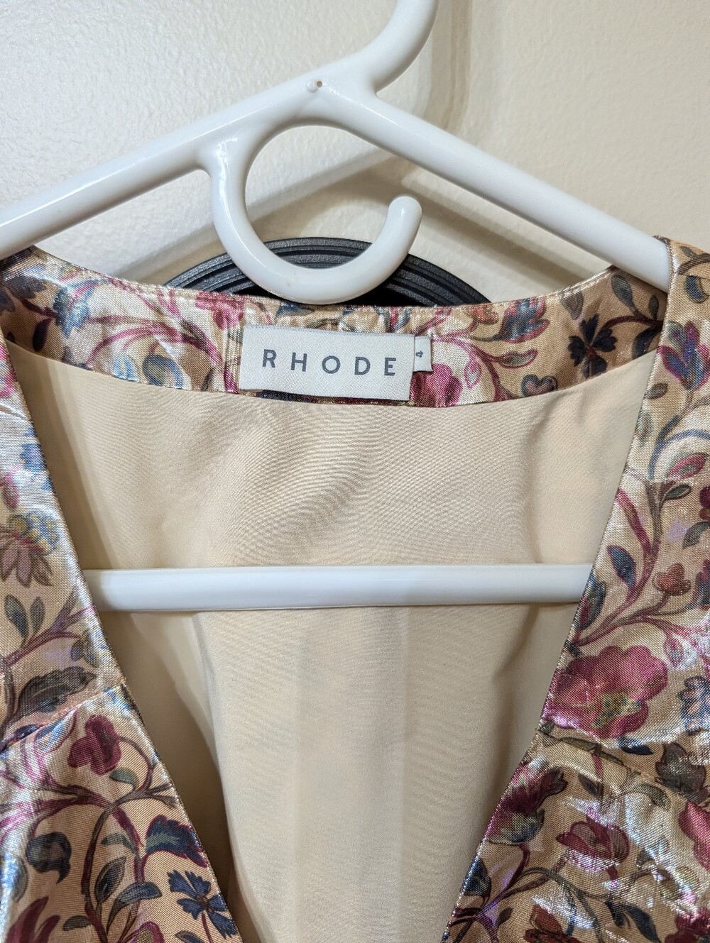 RHODE alma top in cream vichy metallic floral rose balloon Sleeve Size 4 - Picture 2 of 5